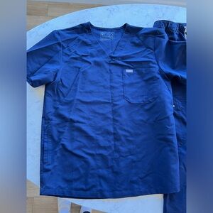 Men figs scrub M size set
